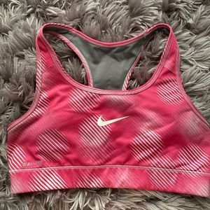 nike dri-fit sports bra
